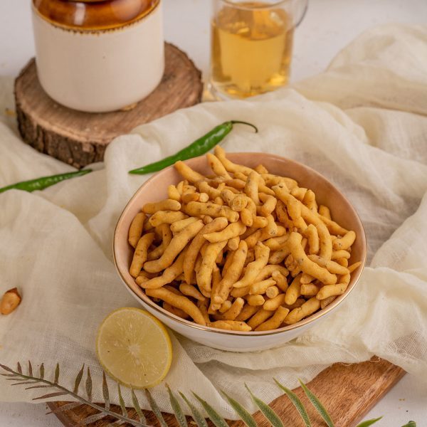 Spicy Crispy Gathiya 400g - Image 2